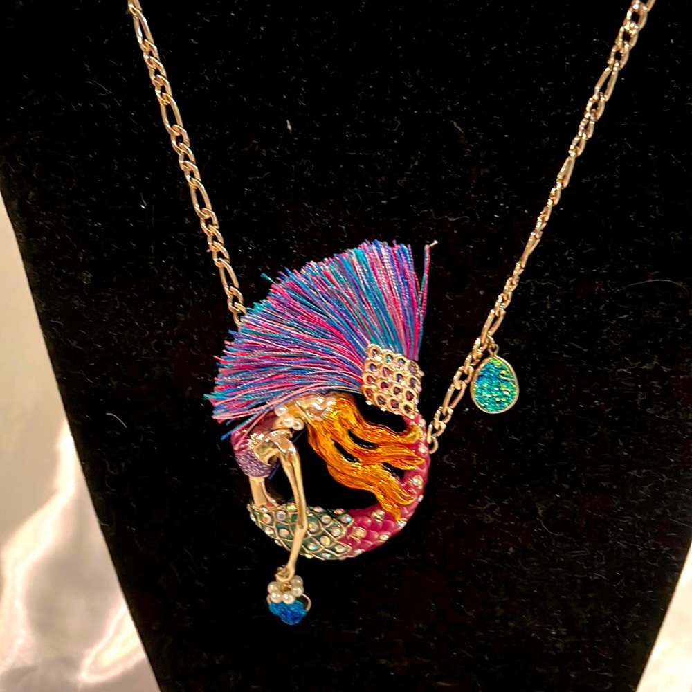 Extremely rare Betsey Johnson Mermaid Necklace!
